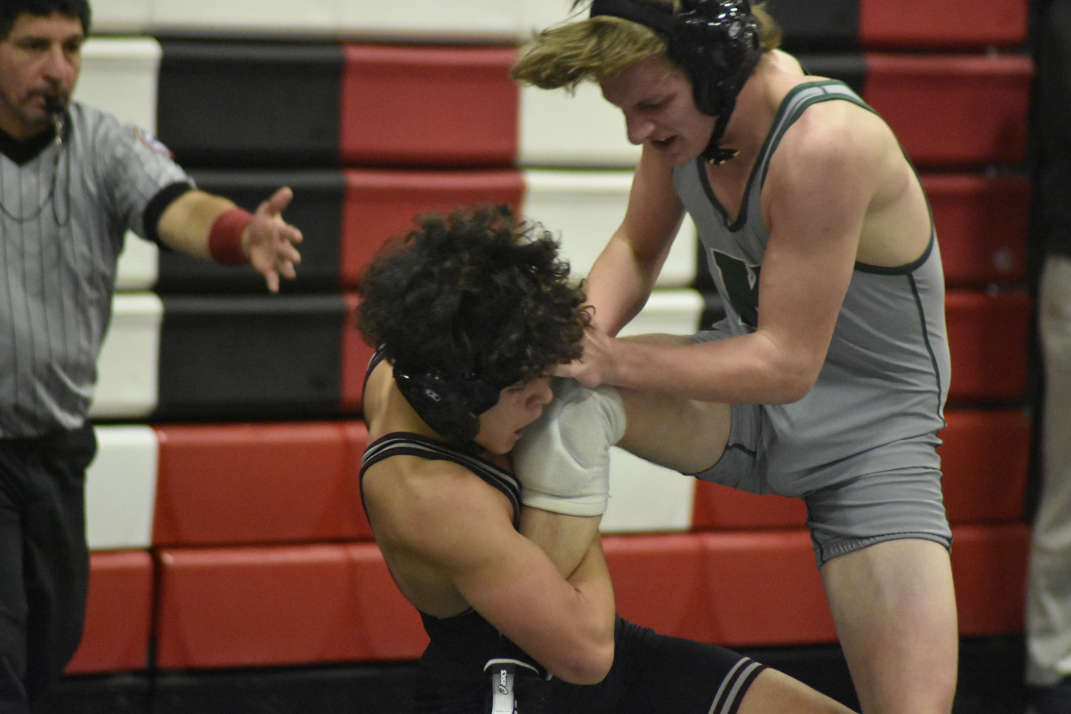 Bonacker Eduardo Calle goes for a single-leg takedown.  DREW BUDD