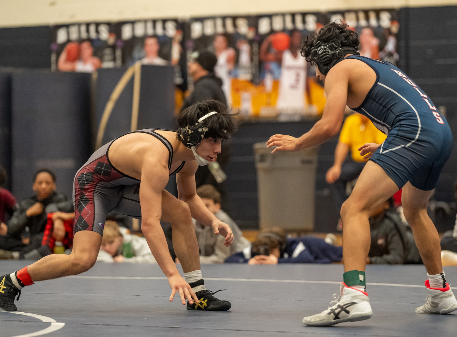 East Hampton's Juan Roque wrestled Smithtown West's Stephen Ponce in the semifinals and won by technical fall (18-1).   RON ESPOSITO