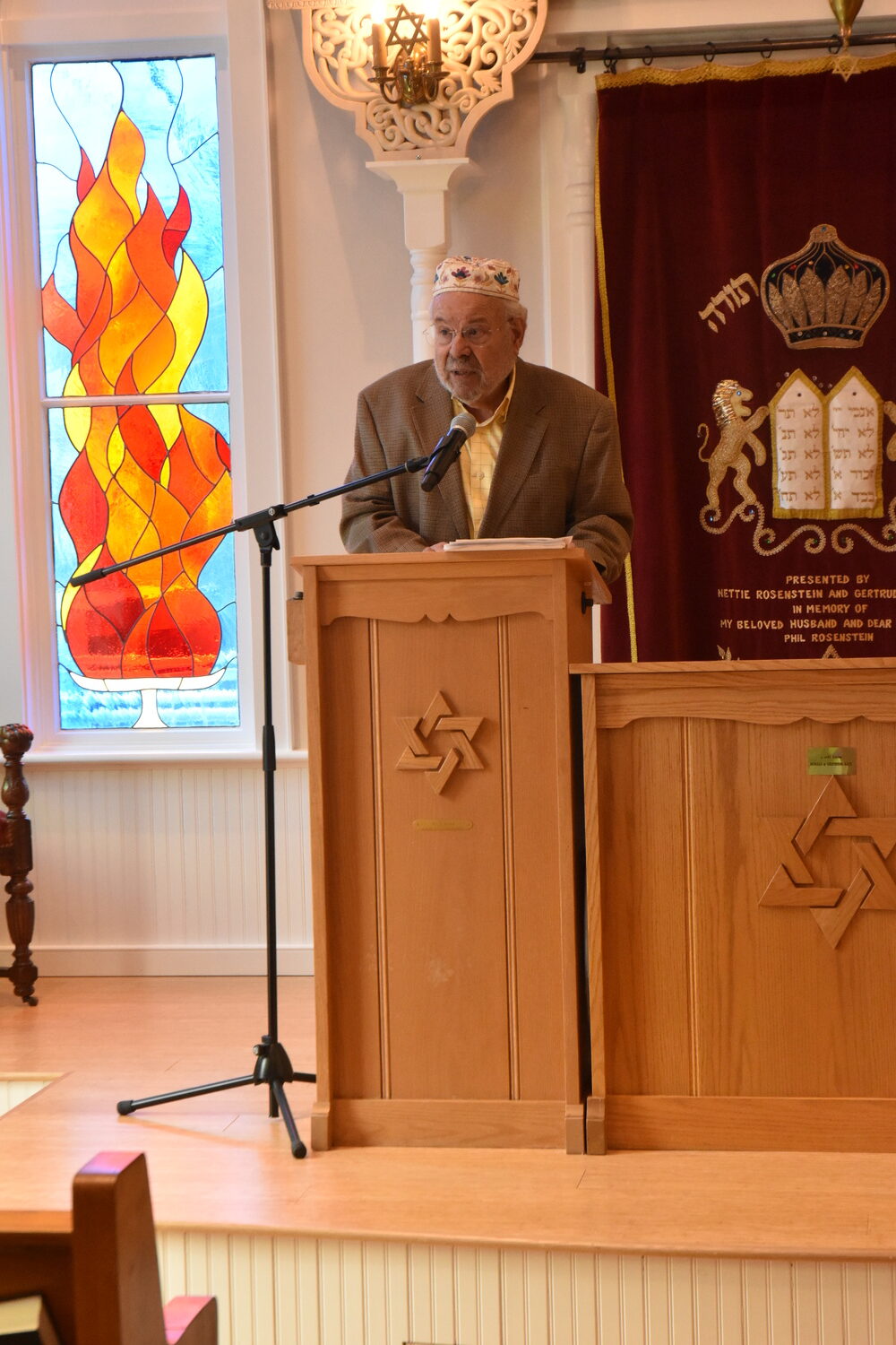 Journalist Karl Grossman discussed the history of Jews on the East End at a program at Temple Adas Israel sponsored by the Sag Harbor Historical Museum. STEPHEN J. KOTZ