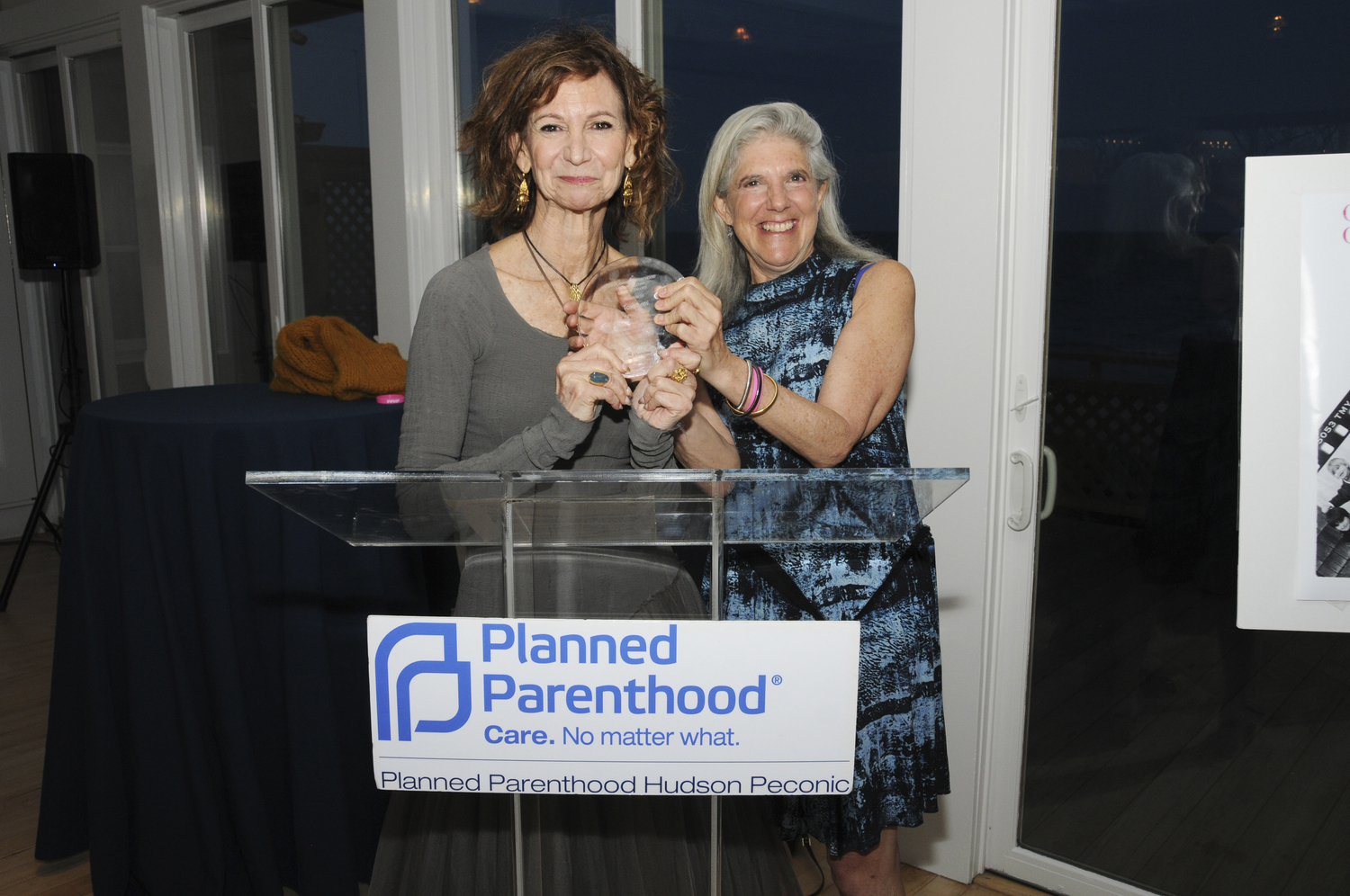 Honoree Toni Ross and former New York Times Editor Susan Lehman at the Planned Parenthood Hudson and Peconic event, 